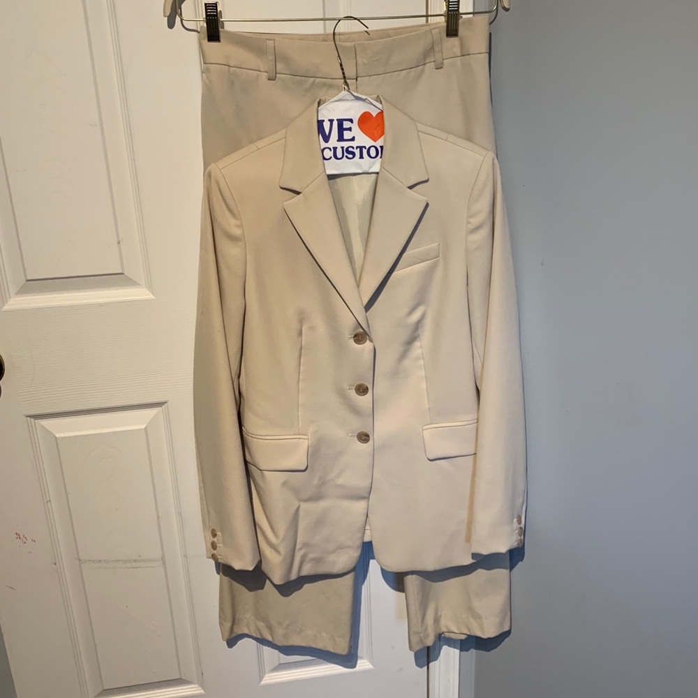 J Crew Women’s Wool Matching Nude Suit, Size 8